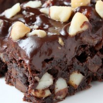 macadamia mocha brownies